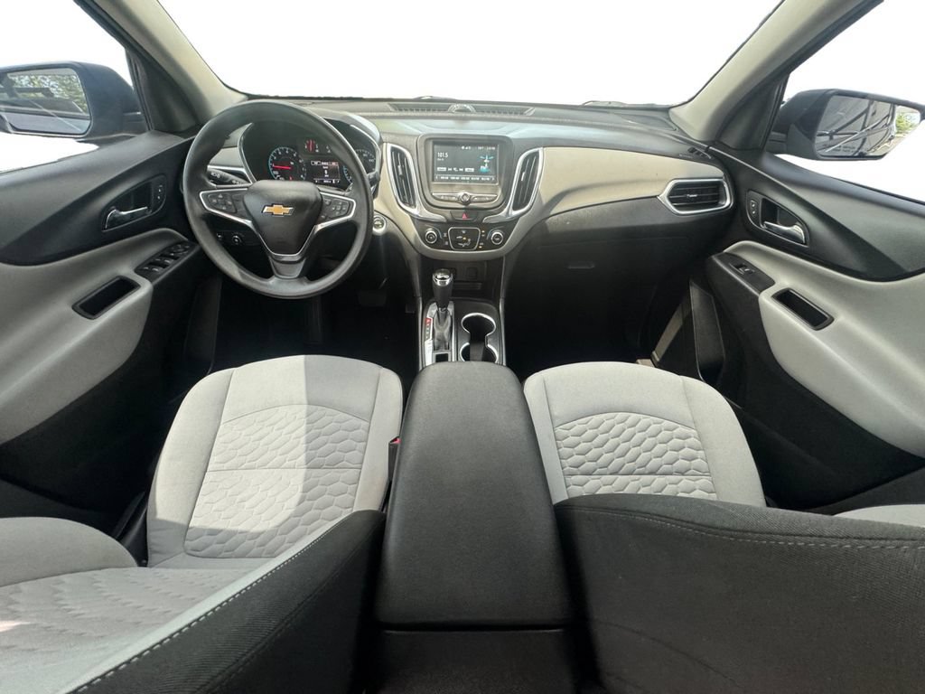 Used 2018 Chevrolet Equinox LS FWD image 11