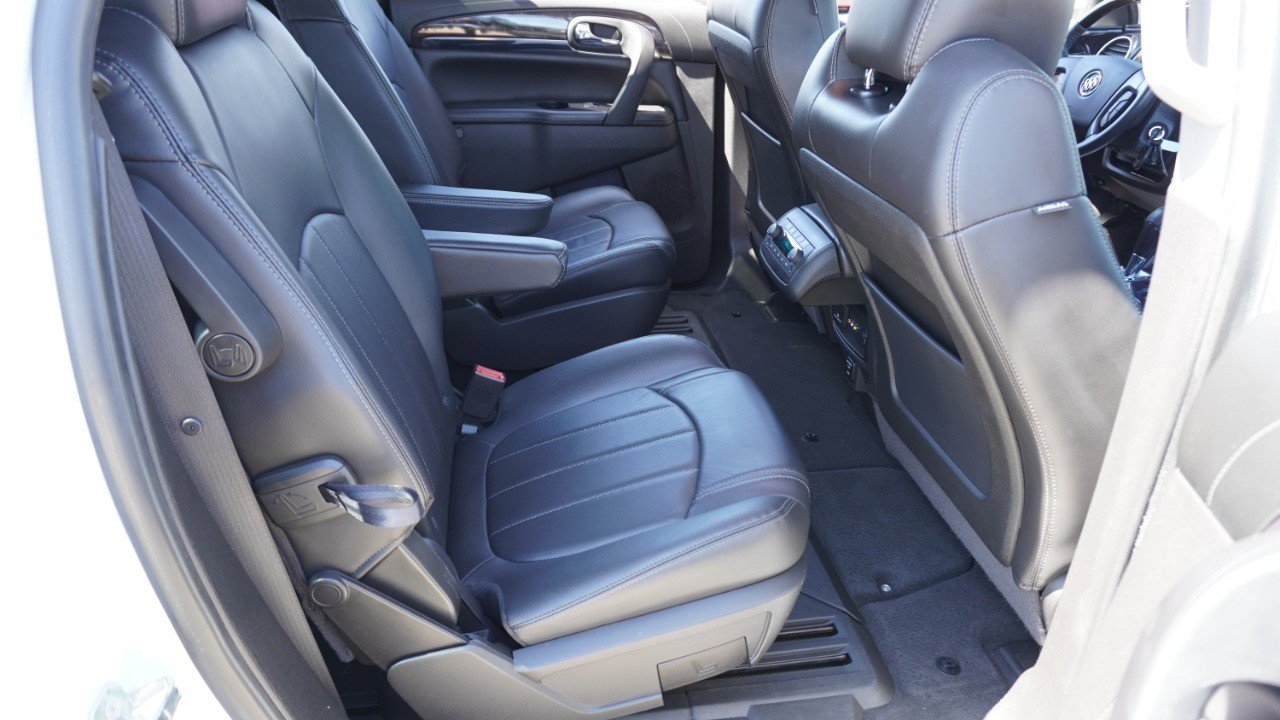 Used 2016 Buick Enclave Premium w/ Experience Buick Package image 30