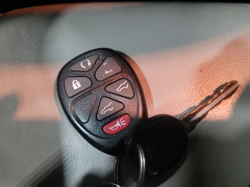Used 2013 Chevrolet Traverse LTZ AWD/4WD image 32