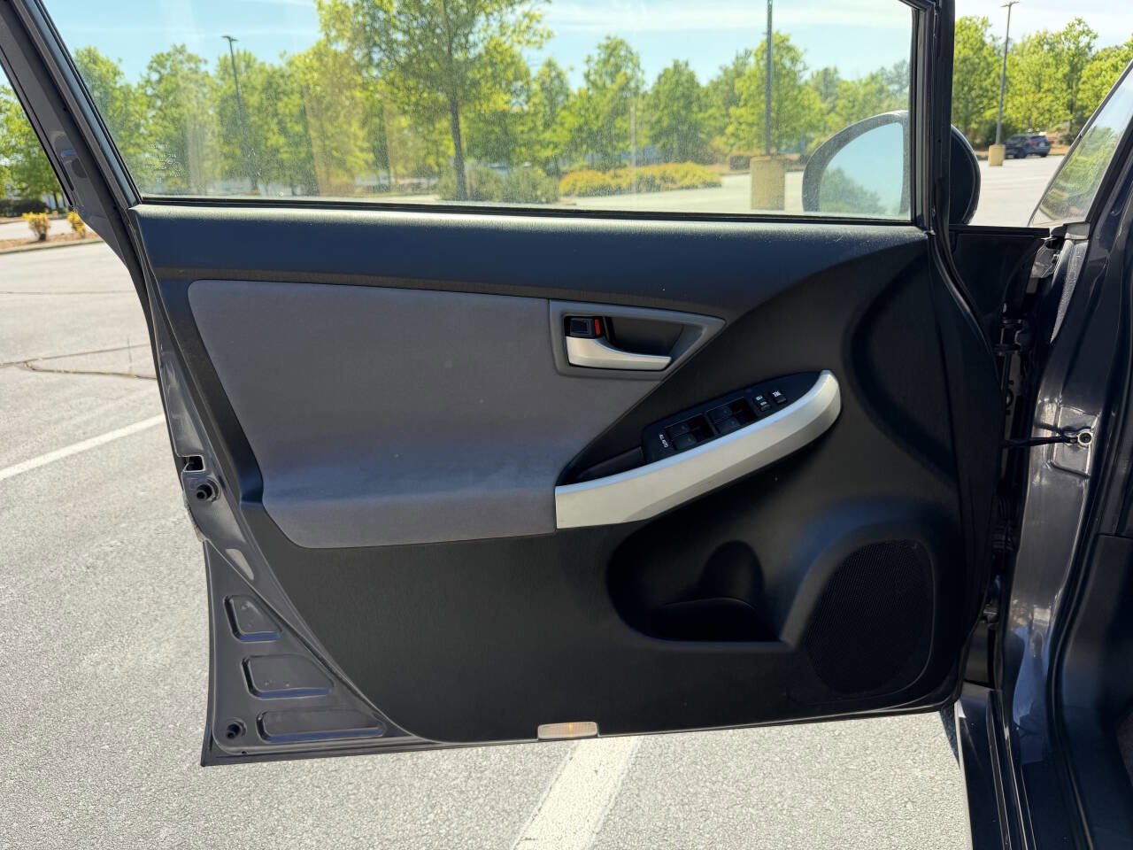 Used 2014 Toyota Prius Two FWD image 11