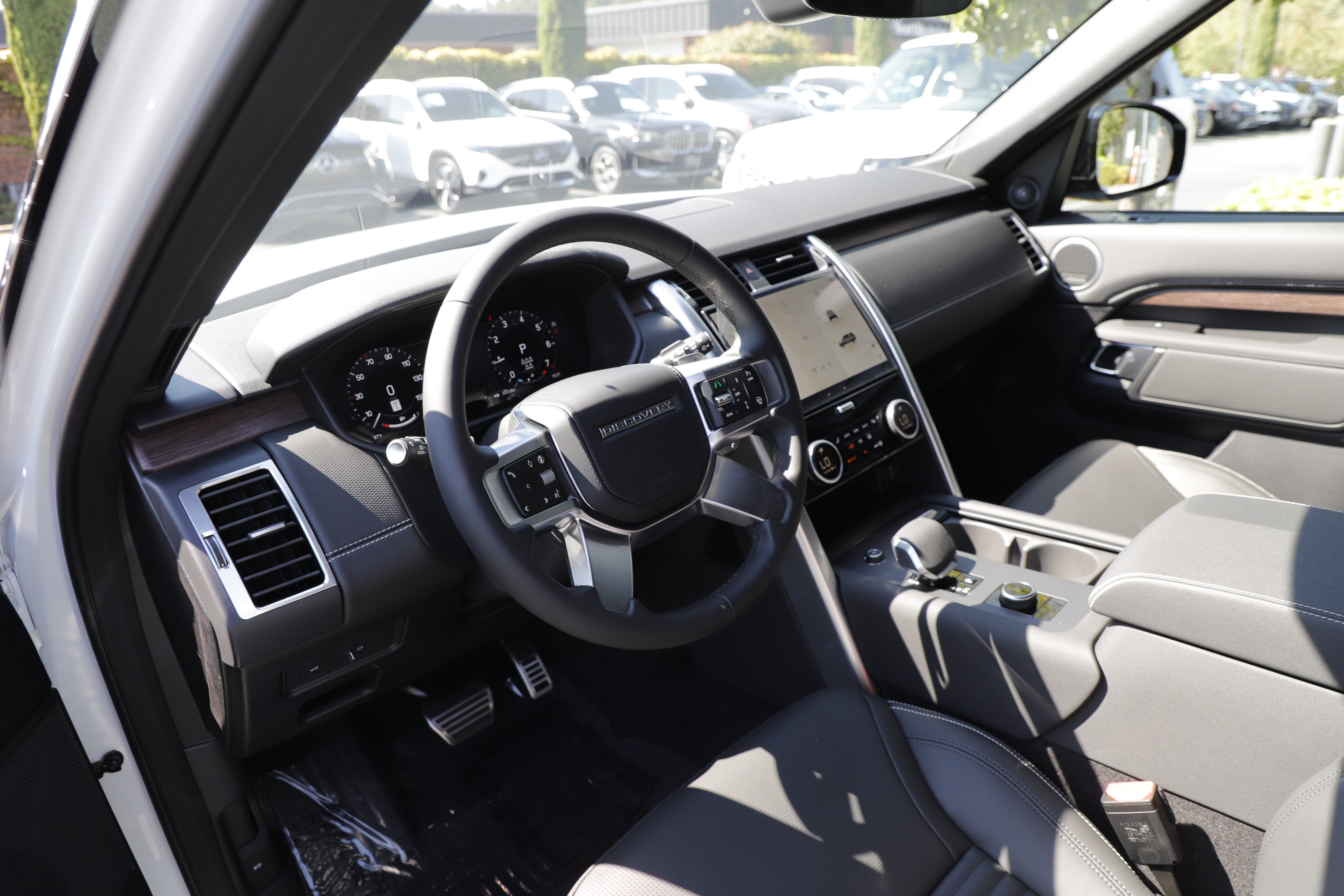 New 2026 Land Rover Discovery Dynamic SE AWD/4WD image 20