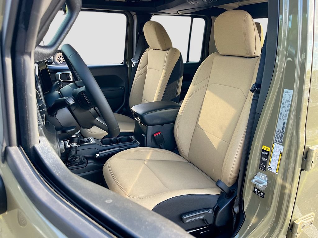 New 2026 Jeep Gladiator Willys AWD/4WD image 19