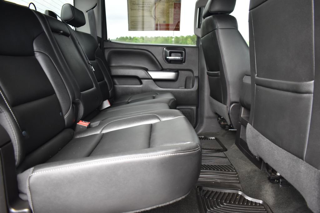 Used 2017 Chevrolet Silverado 1500 LT w/ All Star Edition AWD/4WD image 11