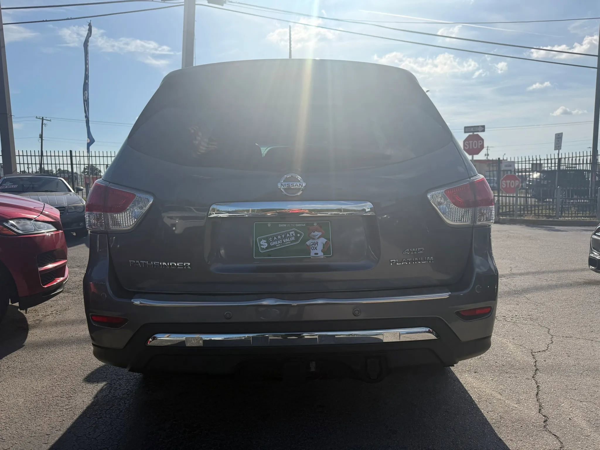 Used 2016 Nissan Pathfinder Platinum w/ Cargo Package AWD/4WD image 5