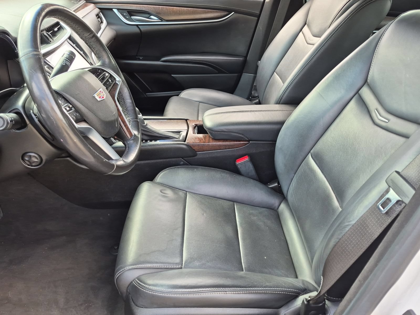 Used 2018 Cadillac XTS Luxury w/ Driver Awareness Package AWD/4WD image 17