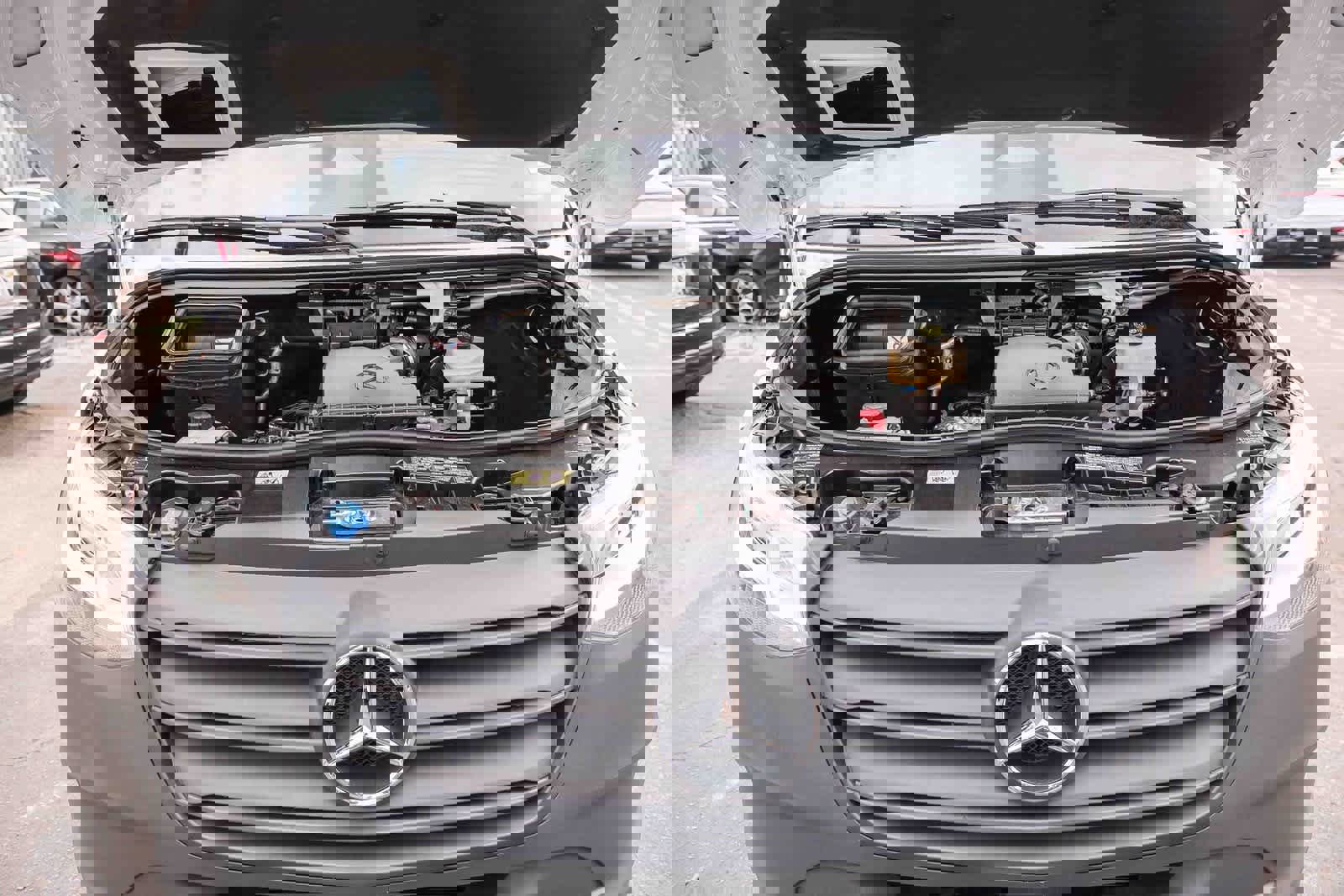 Used 2025 Mercedes-Benz Sprinter 3500 image 27