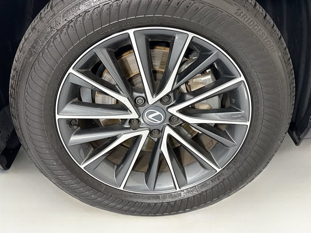 Certified 2026 Lexus NX 350 AWD w/ Accessory Package (2T) image 32