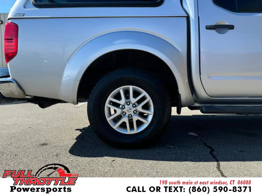 Used 2014 Nissan Frontier SV image 26