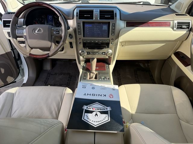 Used 2016 Lexus GX 460 w/ Premium Package image 27