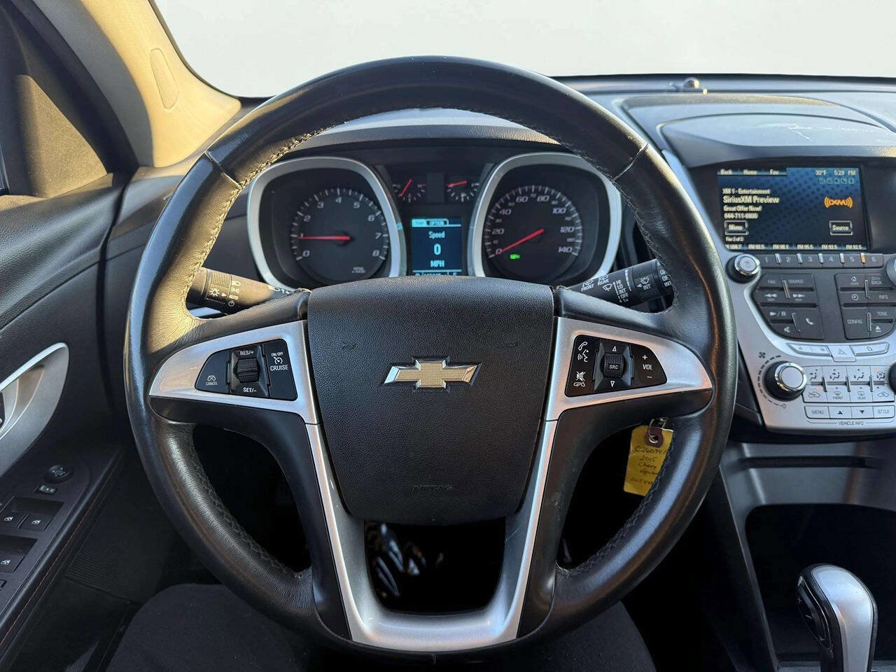 Used 2015 Chevrolet Equinox LT w/ Driver Convenience Package image 16