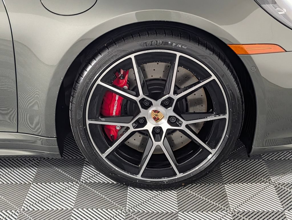 New 2026 Porsche 911 Targa 4S AWD/4WD image 14