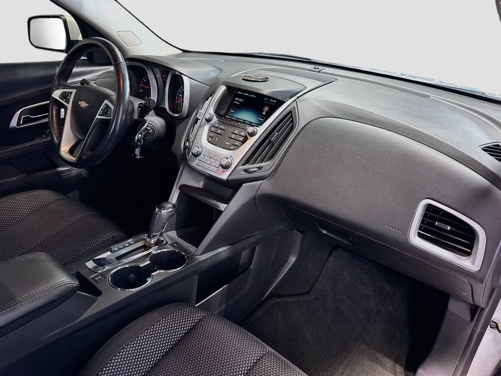 Used 2017 Chevrolet Equinox LT w/ Convenience Package FWD image 27