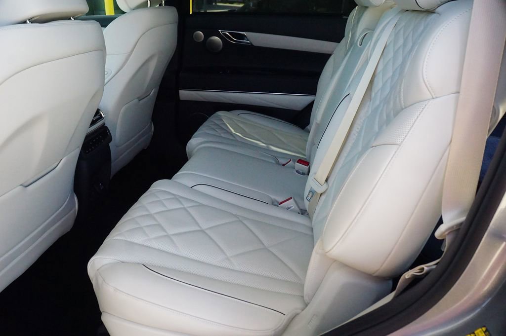 New 2025 Genesis GV80 3.5T Prestige image 18