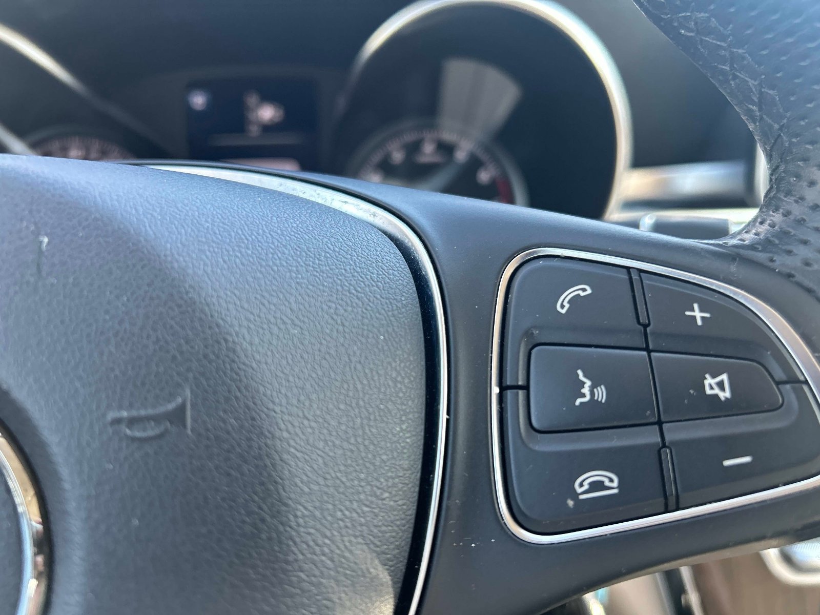 Used 2015 Mercedes-Benz C 300 4MATIC Sedan image 22