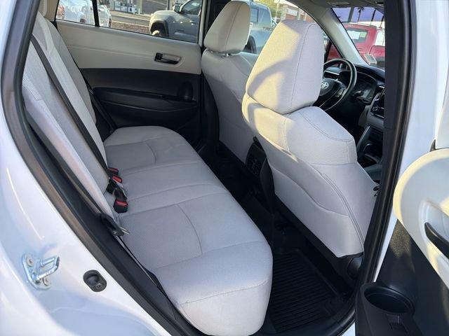 Certified 2025 Toyota Corolla Cross LE w/ Moonroof Package FWD image 29