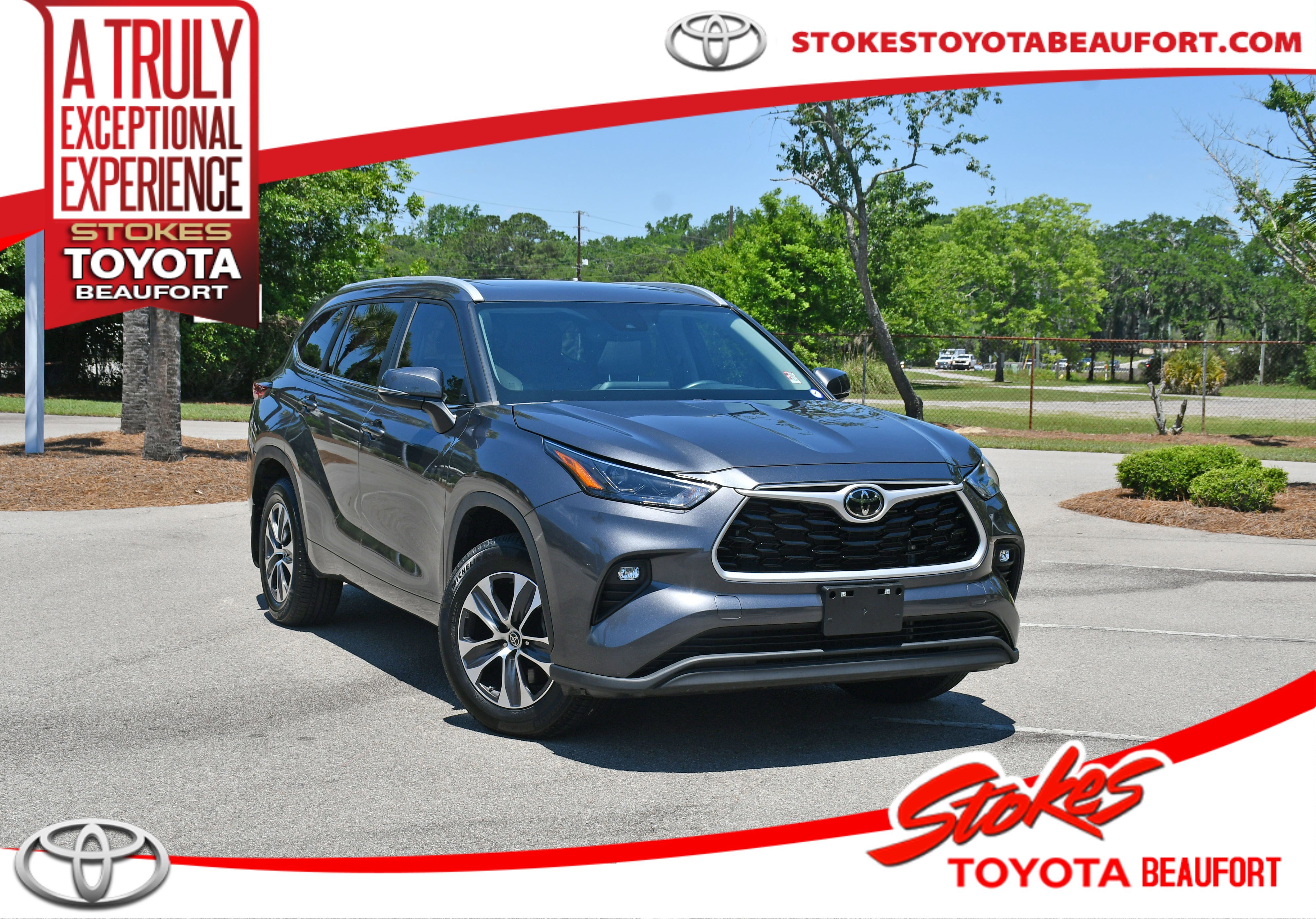 Used 2023 Toyota Highlander XLE