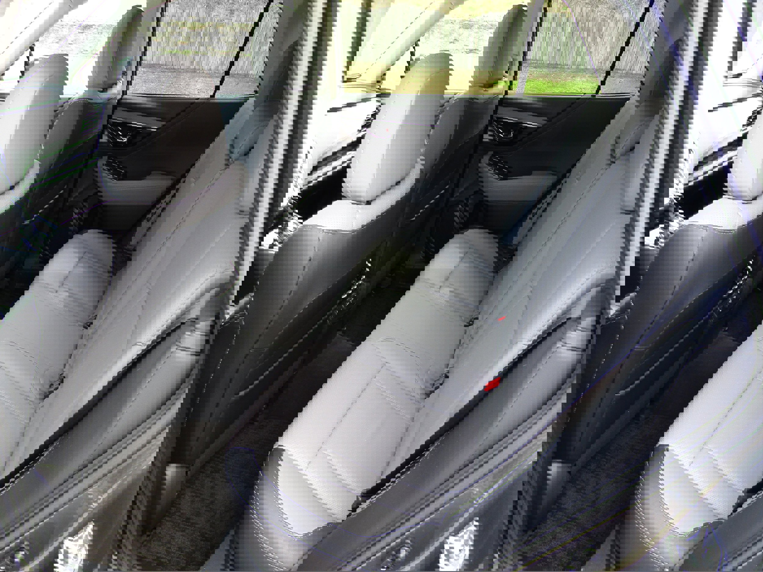 Used 2022 Subaru Outback Limited image 12