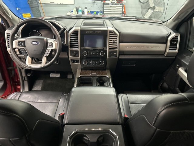 Used 2017 Ford F250 Lariat w/ Chrome Package image 10