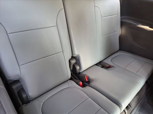 Used 2019 Chevrolet Traverse LT w/ LT Premium Package FWD image 19
