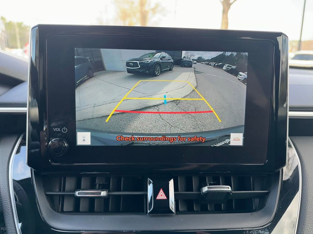 Used 2024 Toyota Corolla Cross XSE w/ Convenience Package image 8