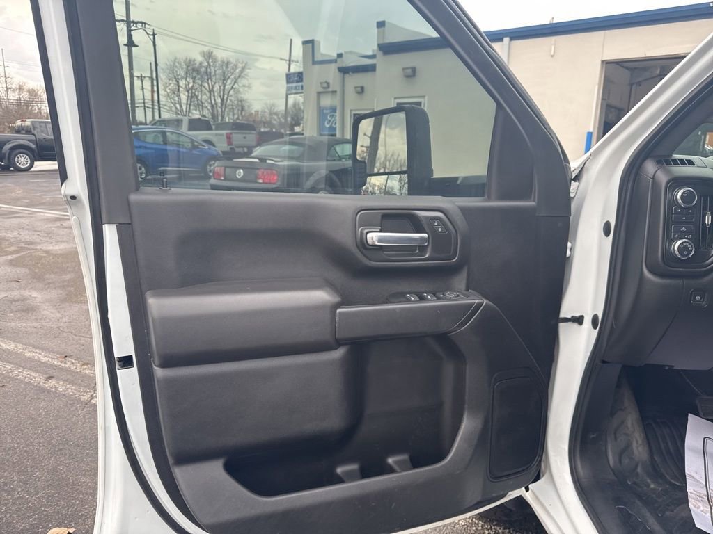 Used 2023 GMC Sierra 3500 Pro w/ Convenience Package AWD/4WD image 28