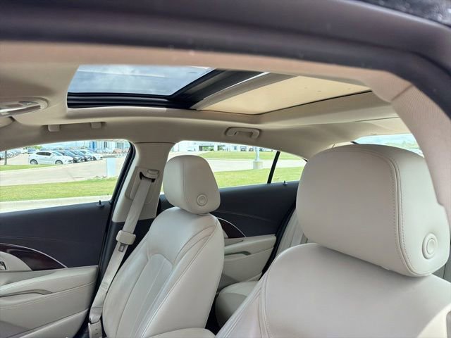 Used 2015 Buick LaCrosse Premium w/ Driver Confidence Package #1 FWD image 13