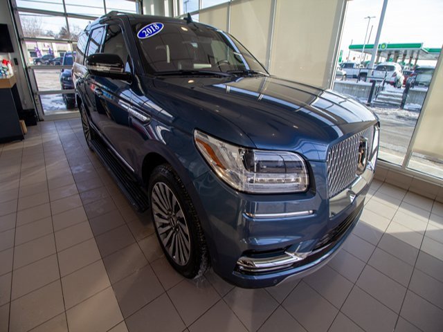 Used 2018 Lincoln Navigator Reserve w/ Technology Package image 4