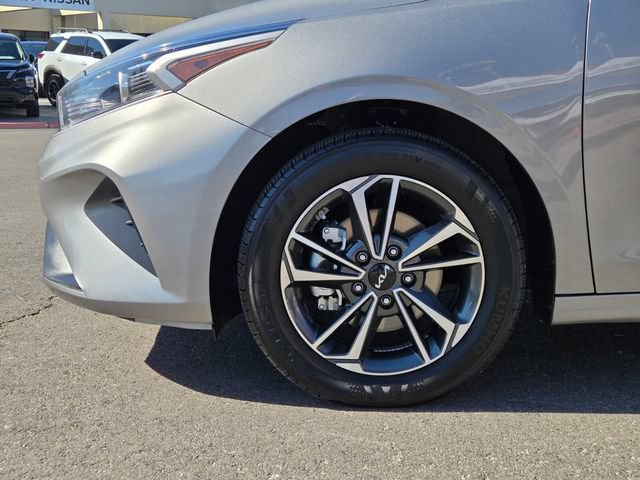 Used 2024 Kia Forte LXS FWD image 9