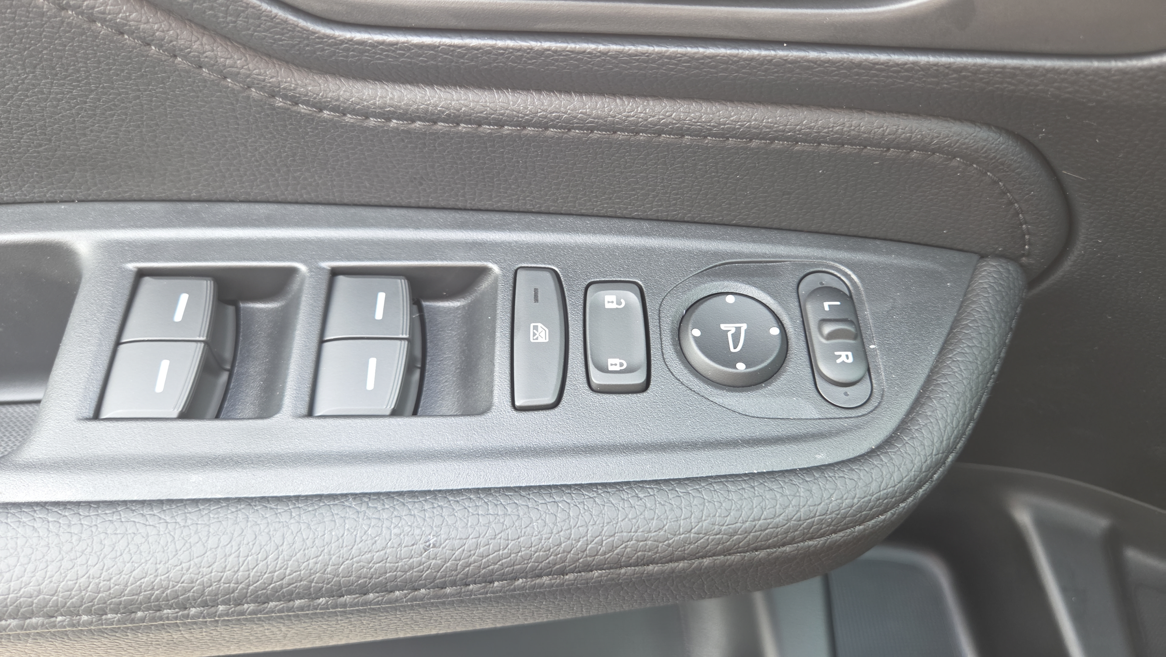 New 2026 Honda Odyssey EX-L image 33