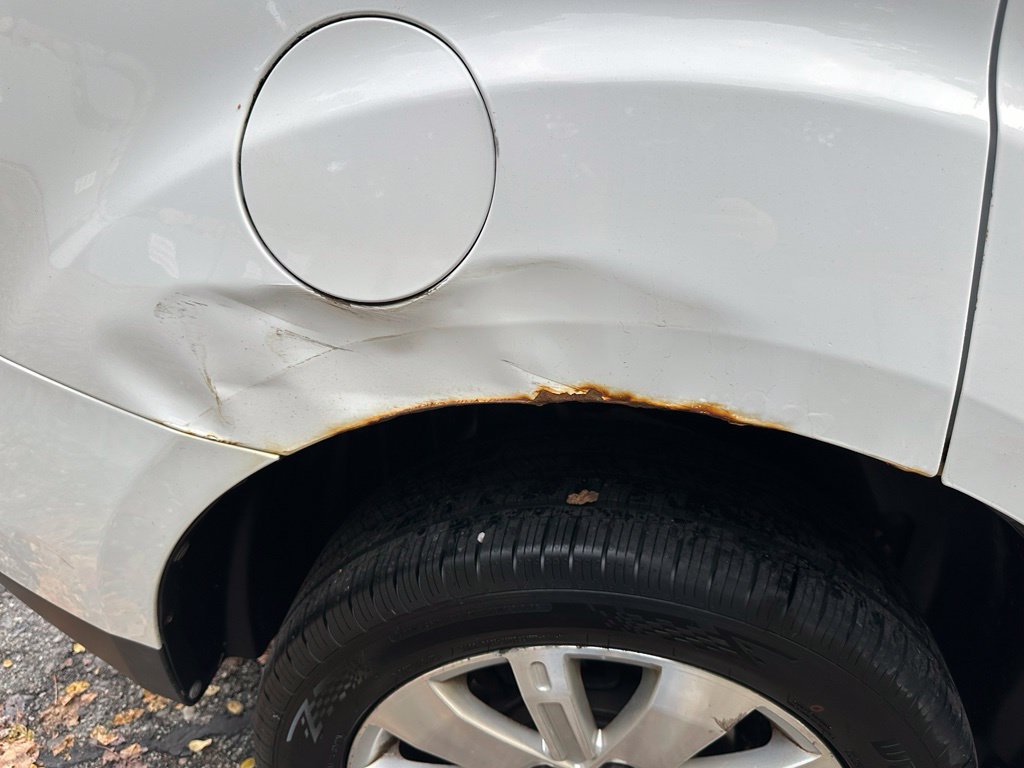 Used 2011 Chevrolet Equinox LT FWD image 27