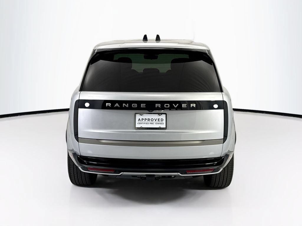 Used 2024 Land Rover Range Rover SE AWD/4WD image 6