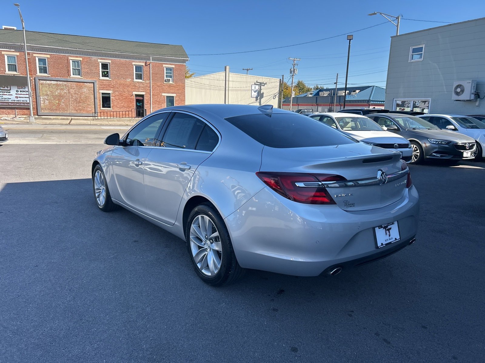 Used 2017 Buick Regal Premium w/ Driver Confidence Package #1 image 3