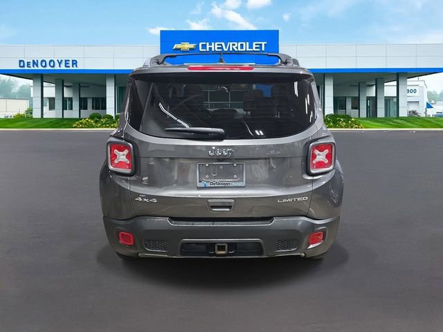 Used 2019 Jeep Renegade Limited w/ Trailer Tow Group image 9