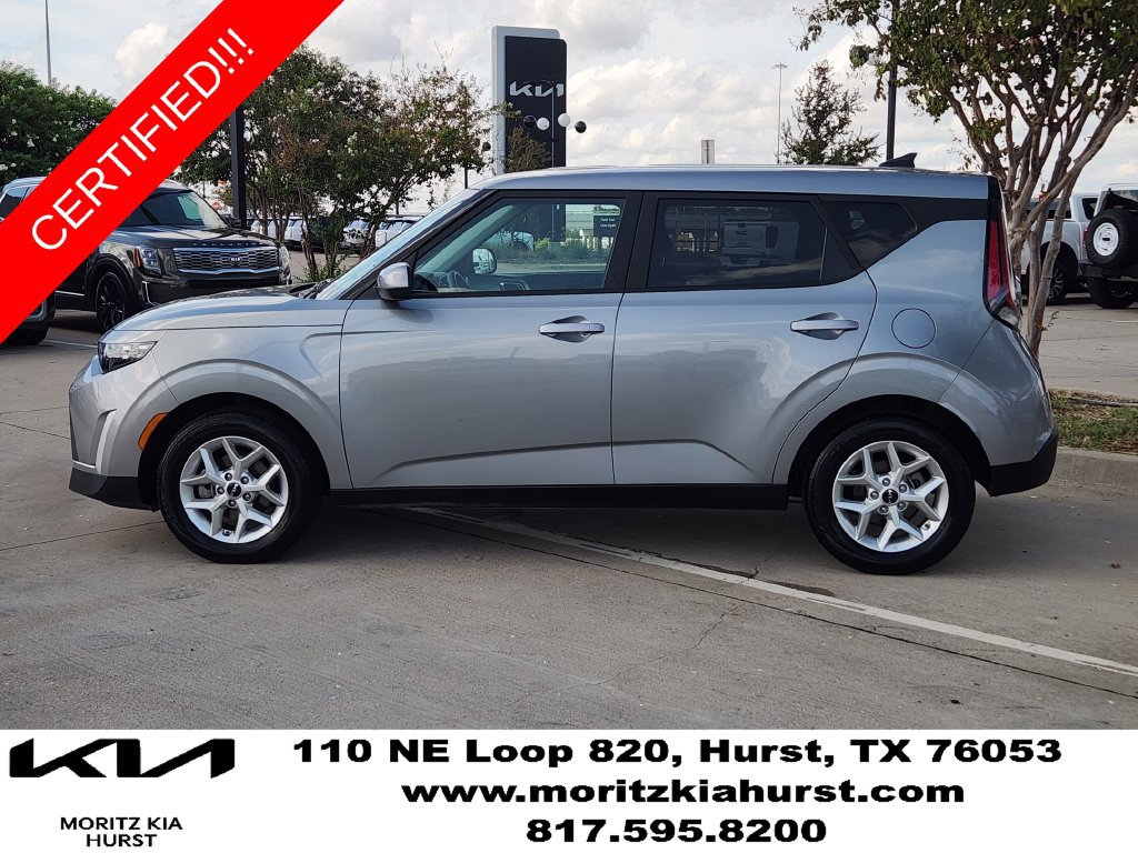 Certified 2025 Kia Soul LX w/ LX Technology Package FWD image 12