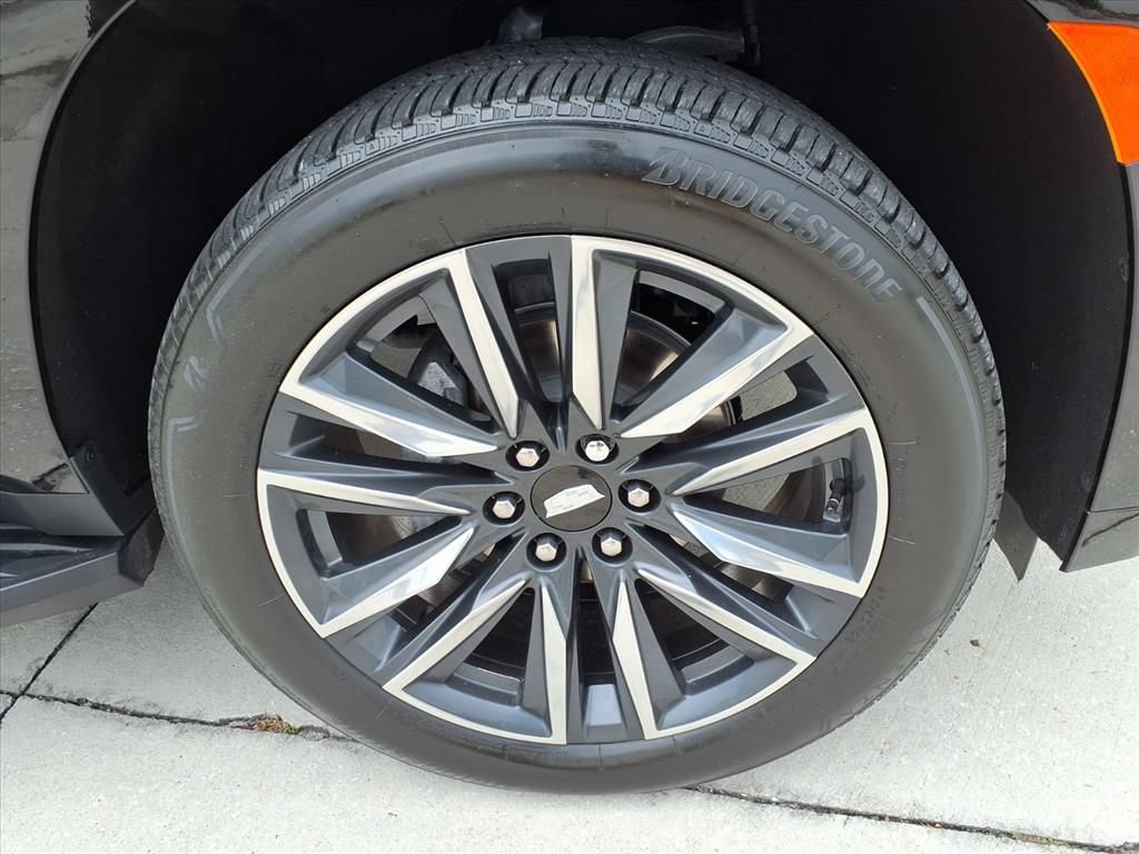 Certified 2024 Cadillac Escalade Sport AWD/4WD image 7
