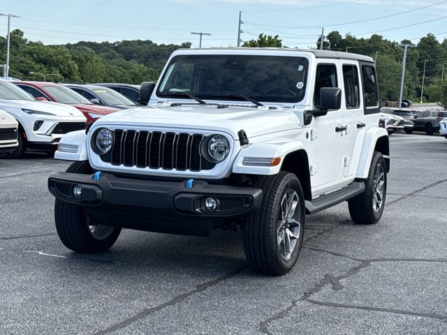 Used 2024 Jeep Wrangler Unlimited w/ Convenience Group AWD/4WD image 12