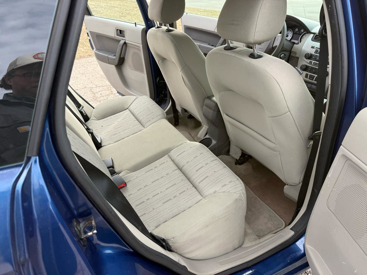 Used 2008 Ford Focus SE image 16