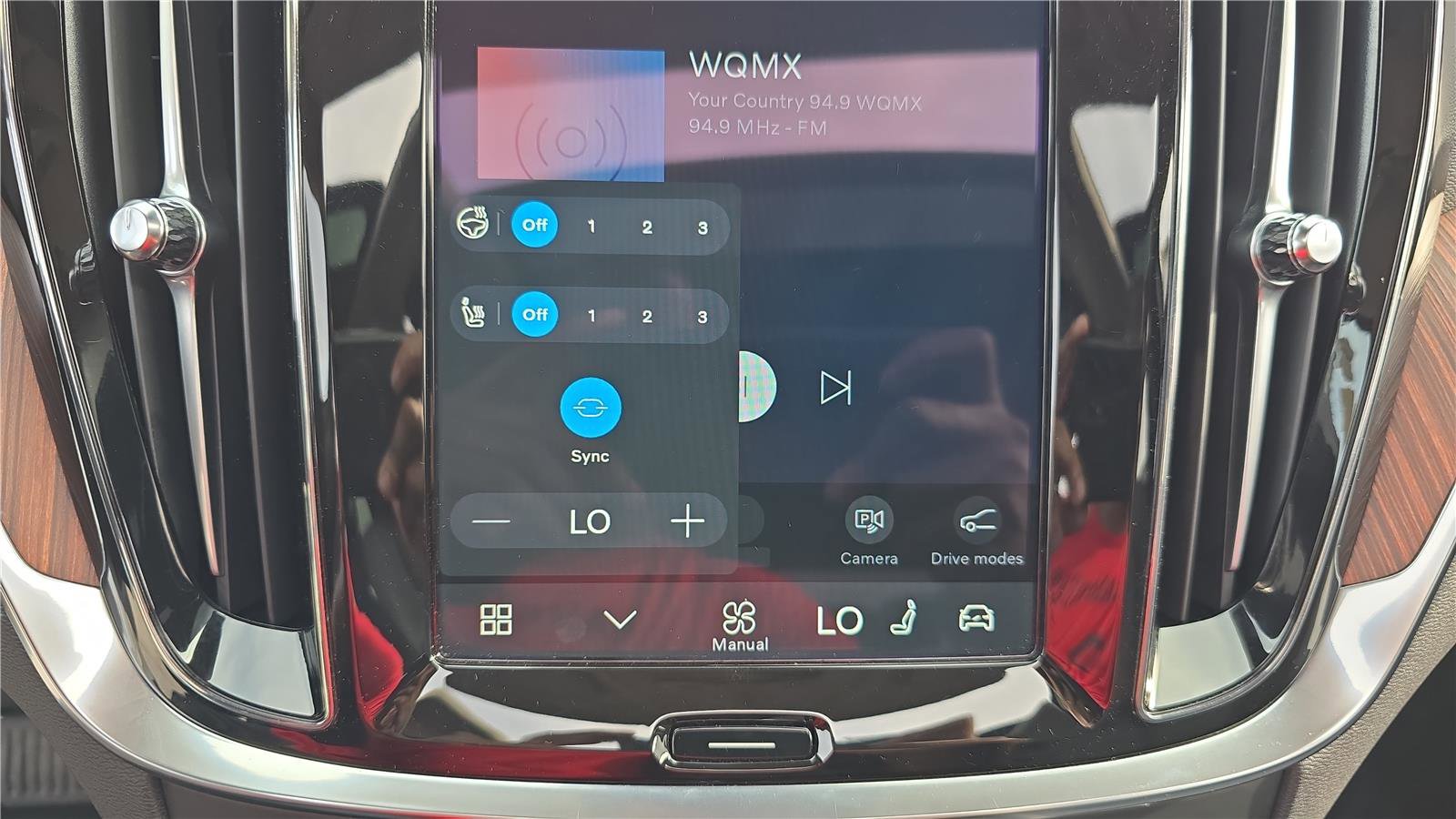 Used 2025 Volvo V60 B5 Cross Country Plus AWD/4WD image 12