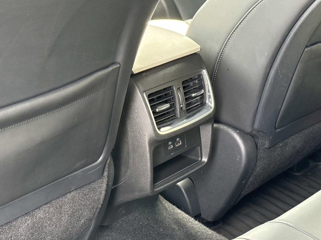 Certified 2023 INFINITI QX55 Luxe w/ Cargo Package image 16