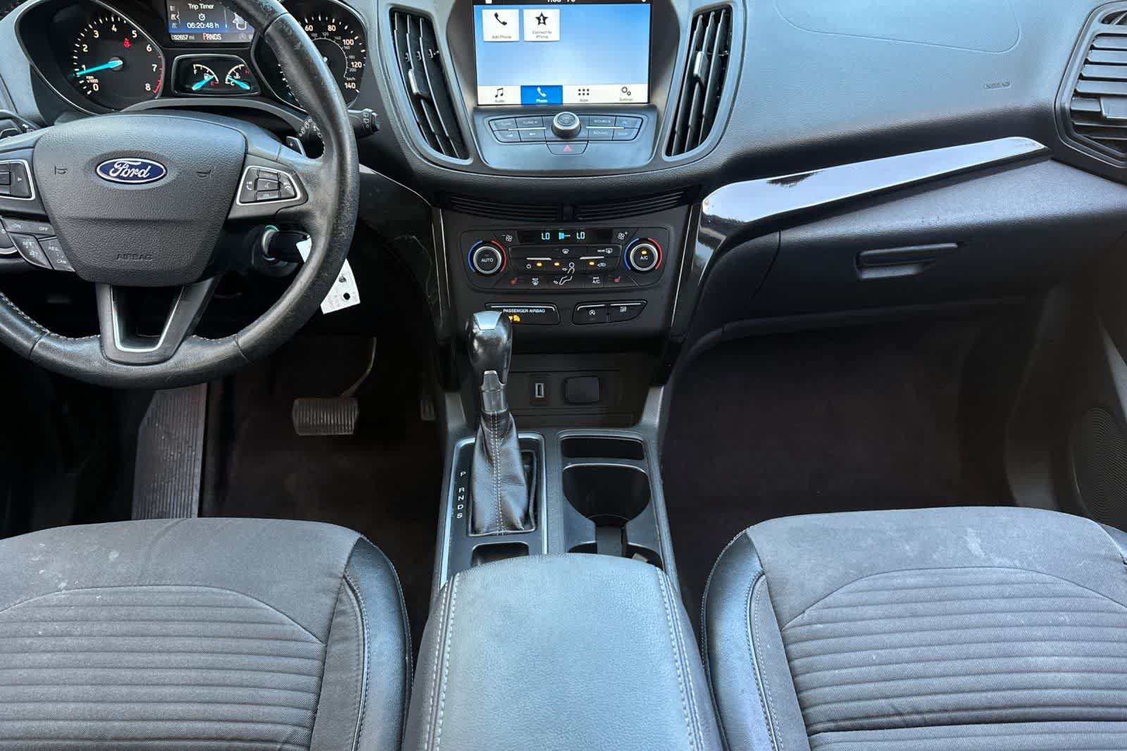 Used 2018 Ford Escape SE w/ SE Sport Appearance Package FWD image 4