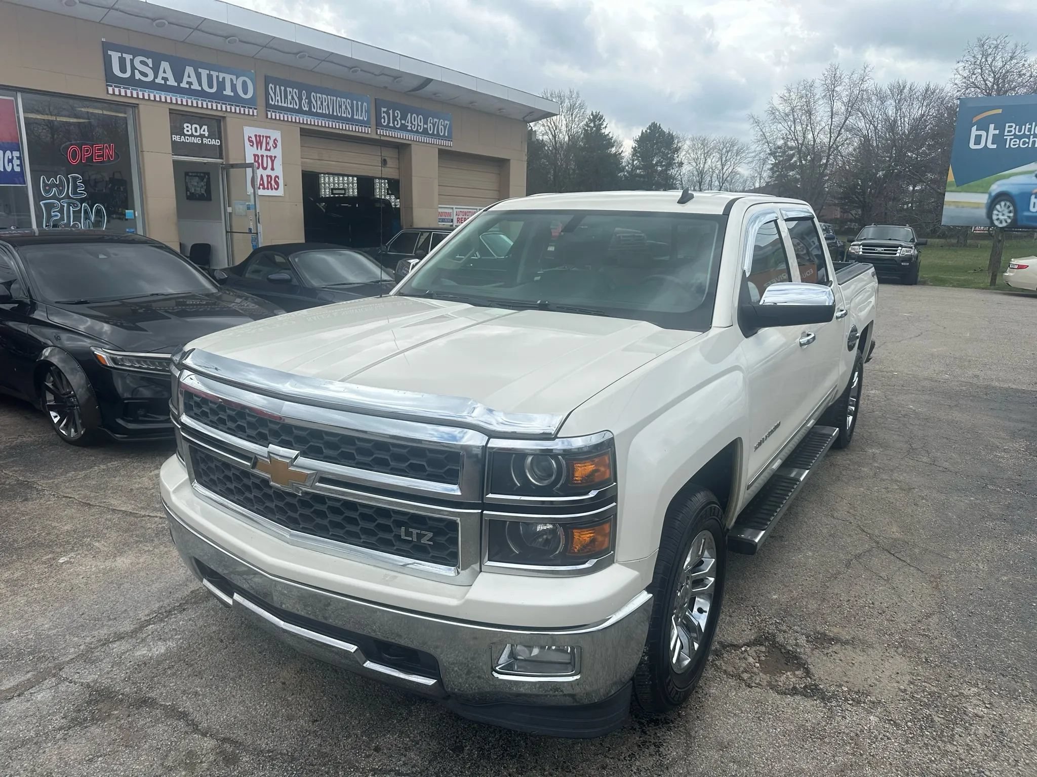 Used 2014 Chevrolet Silverado 1500 LTZ AWD/4WD image 3