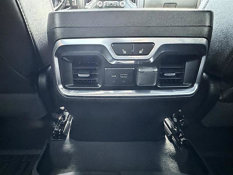 Used 2023 GMC Sierra 2500 AT4 w/ AT4 Premium Plus Package AWD/4WD image 33