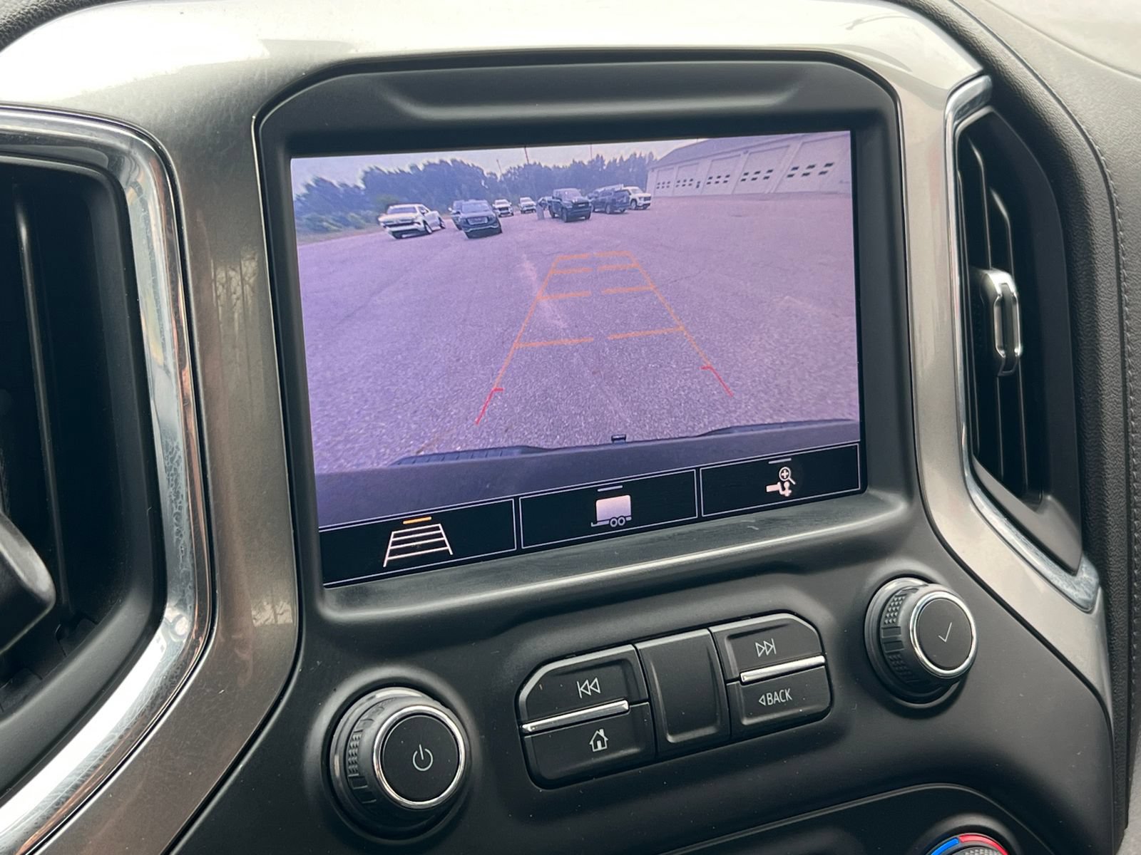 Certified 2020 Chevrolet Silverado 1500 RST w/ All-Star Edition AWD/4WD image 29