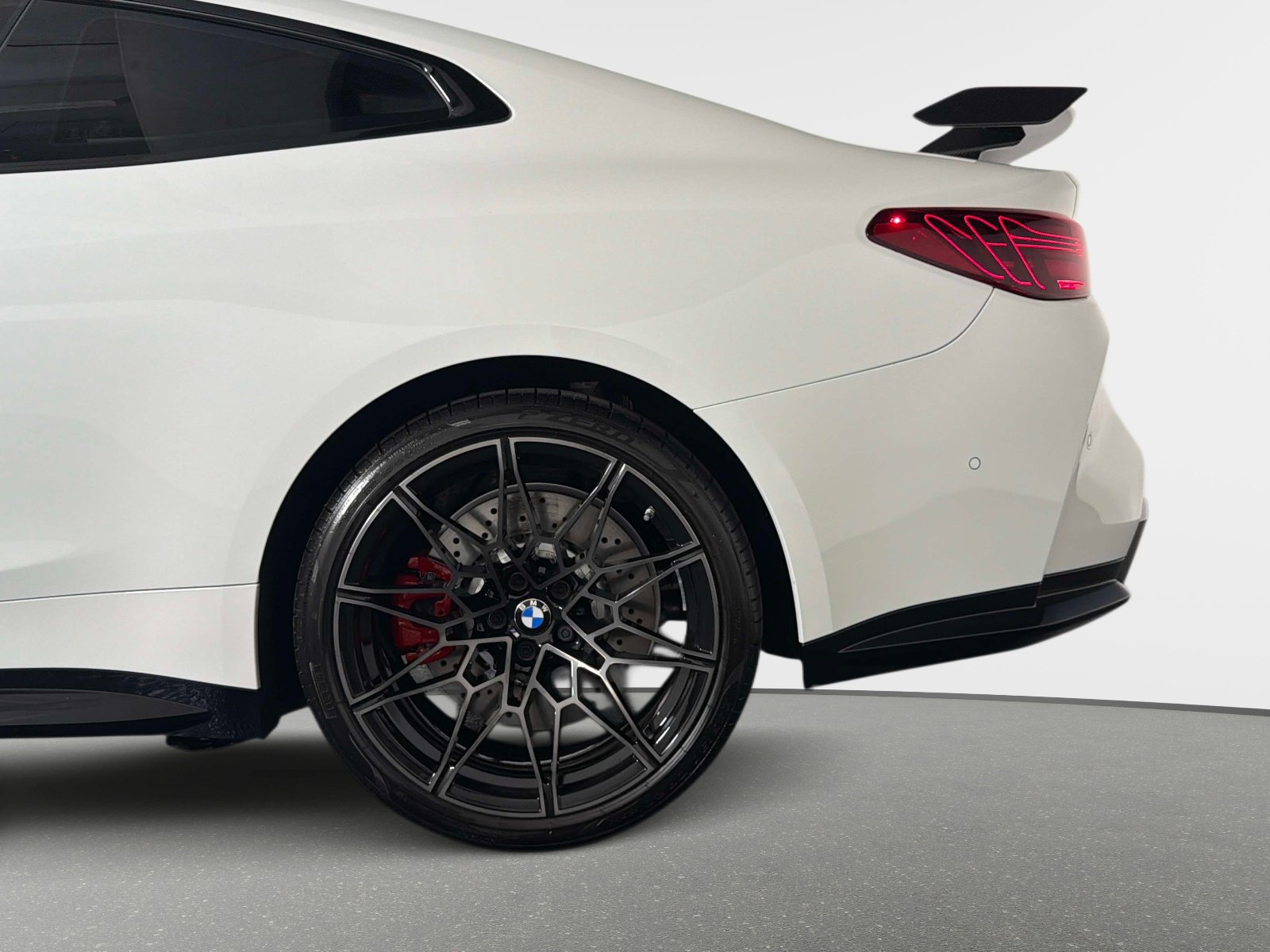 Used 2026 BMW M4 Competition w/ Executive Package RWD image 15