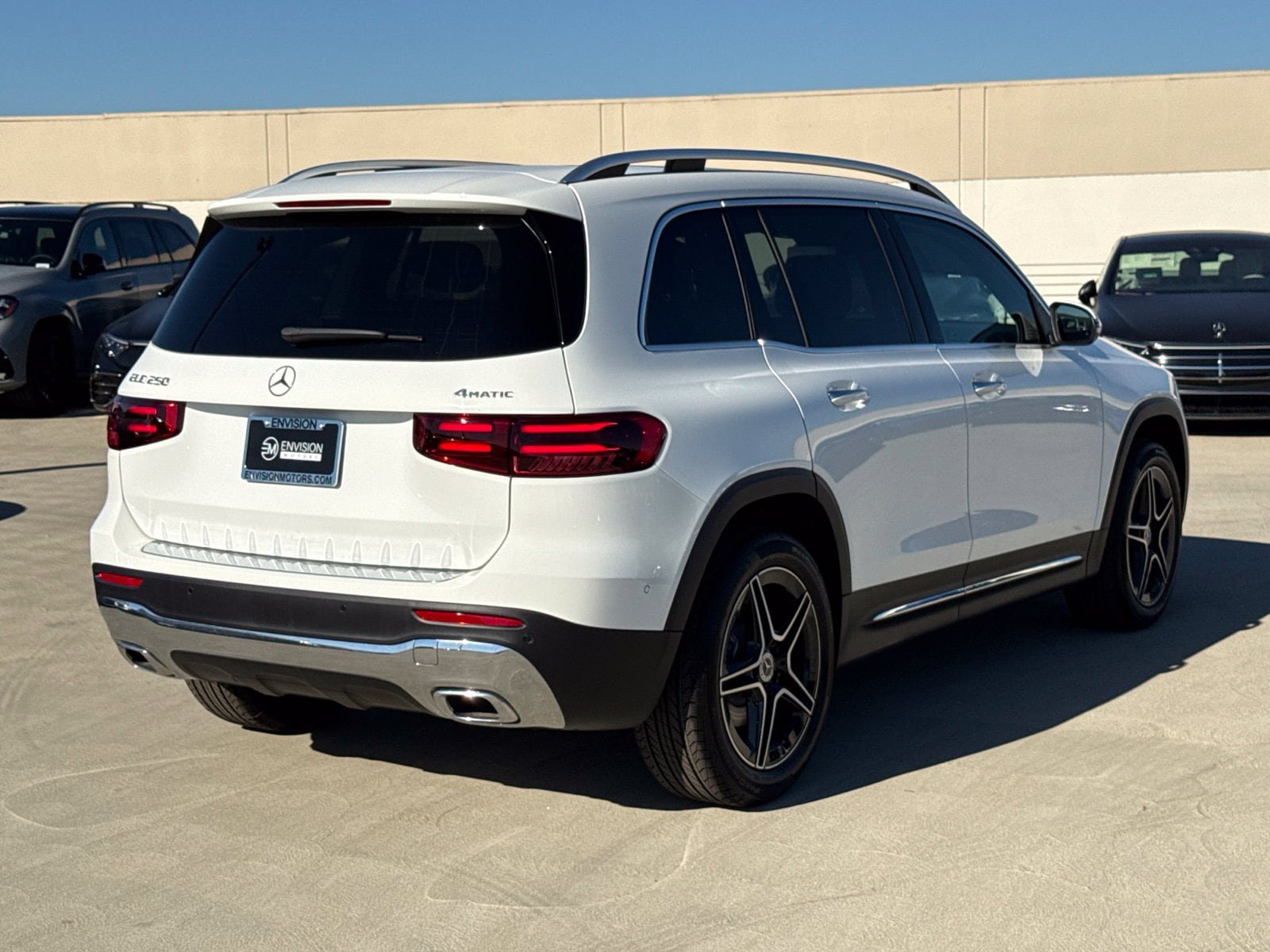 New 2026 Mercedes-Benz GLB 250 4MATIC image 10