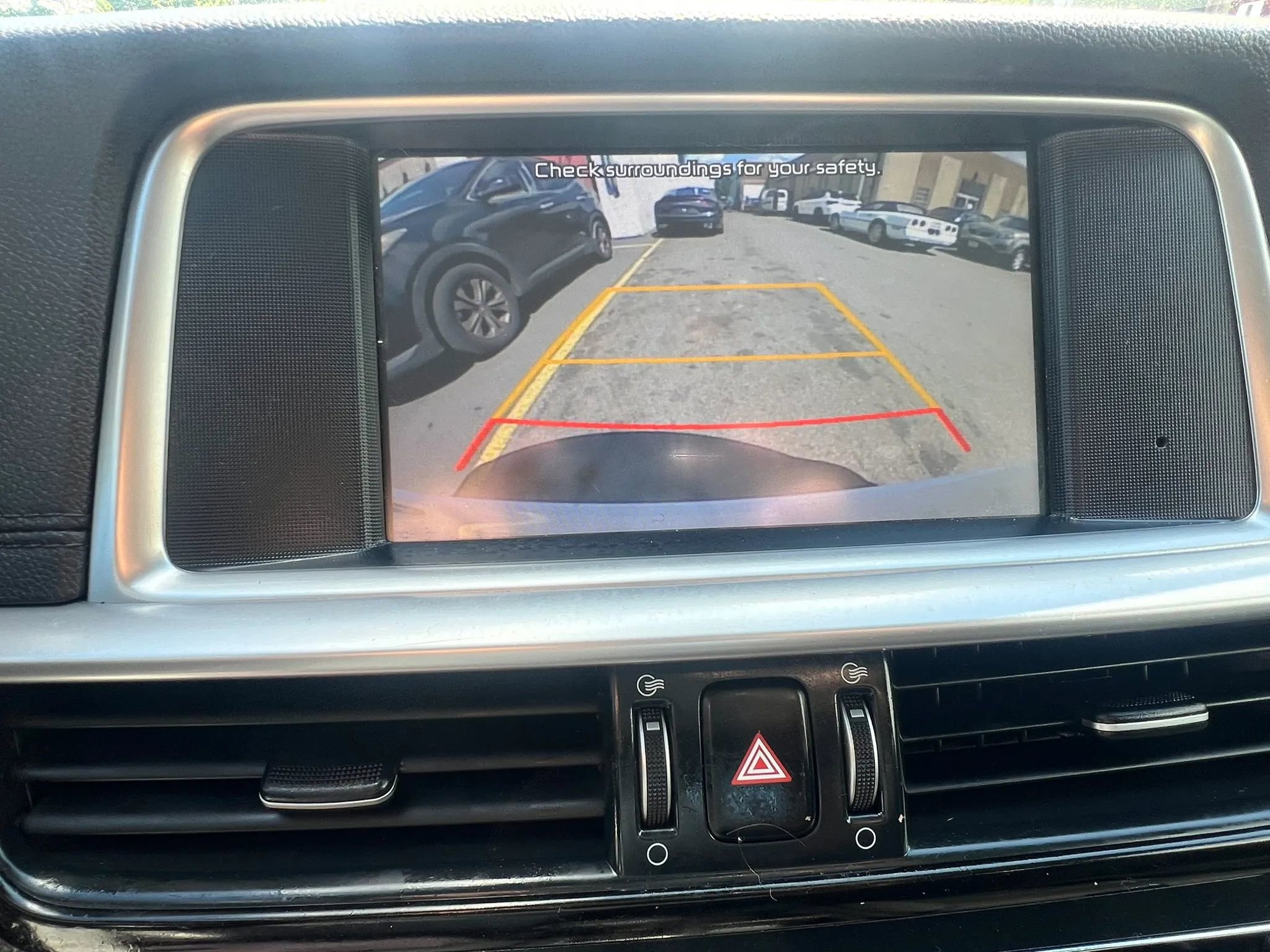 Used 2019 Kia Optima LX FWD image 25