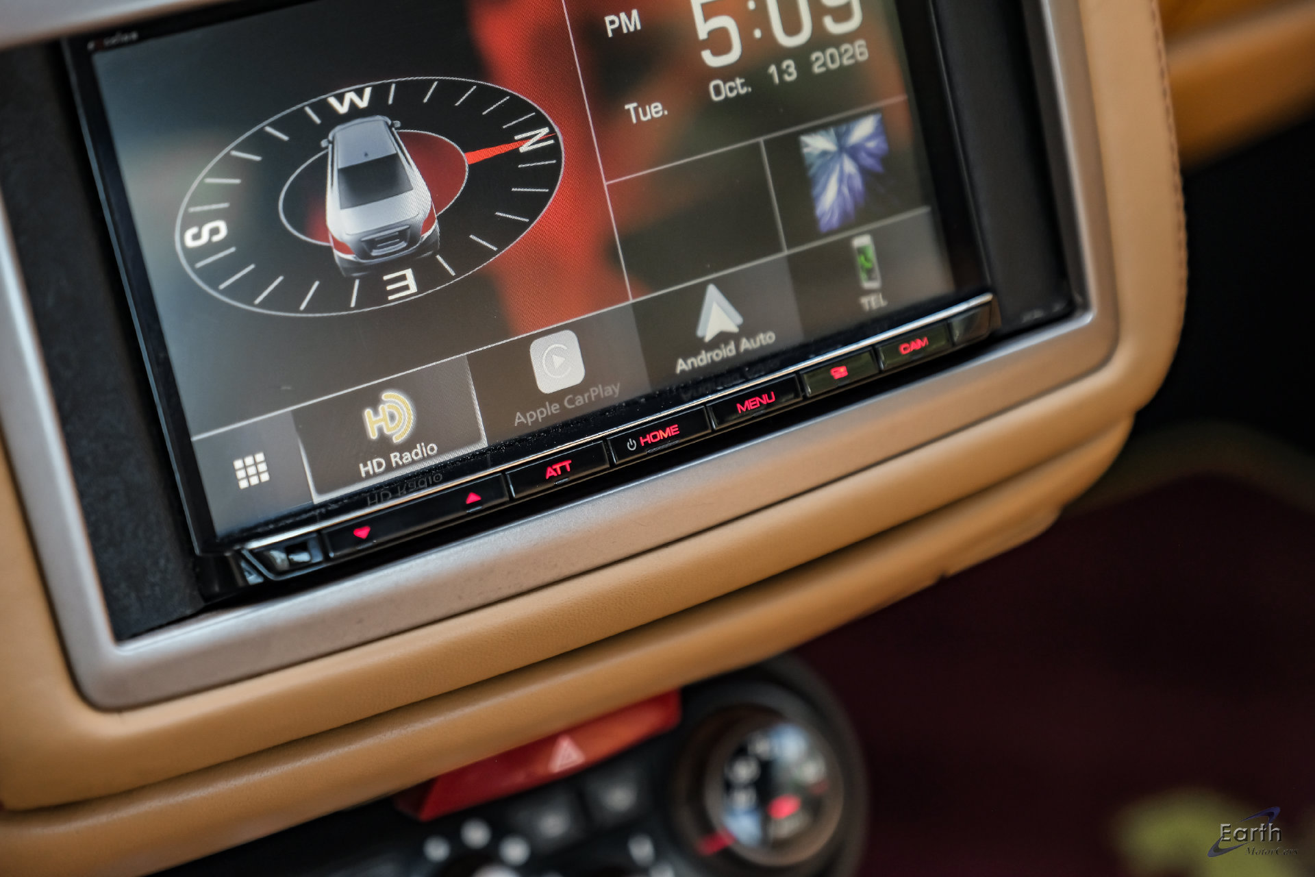 Used 2014 Ferrari California RWD image 79