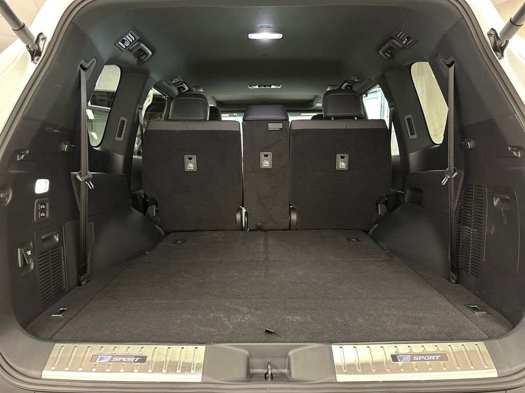 Used 2024 Lexus LX 600 F Sport AWD/4WD image 20