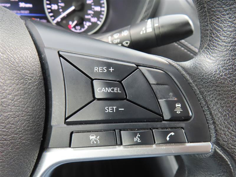 Used 2025 Nissan Sentra SV FWD image 20
