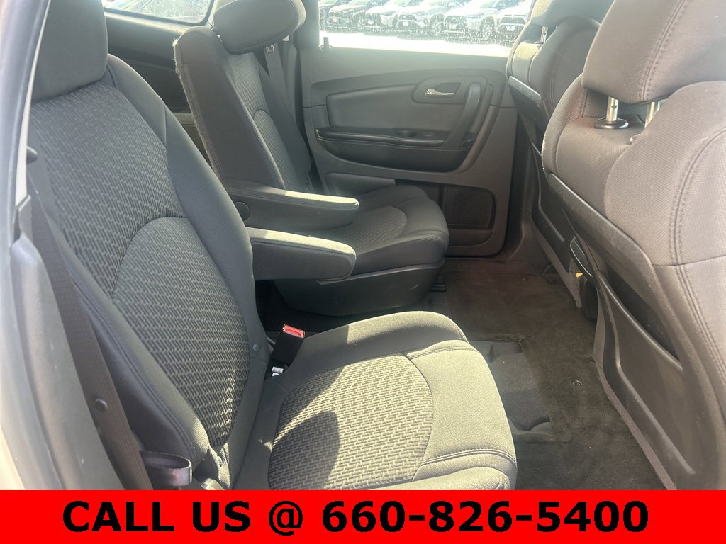 Used 2011 Chevrolet Traverse LT w/ Personal Connectivity Package image 8
